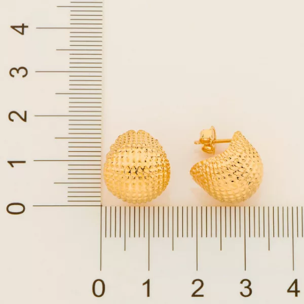 Brinco gota abaulada trabalhada banhado a ouro 18k Cód. 52660500 - Imagem 2
